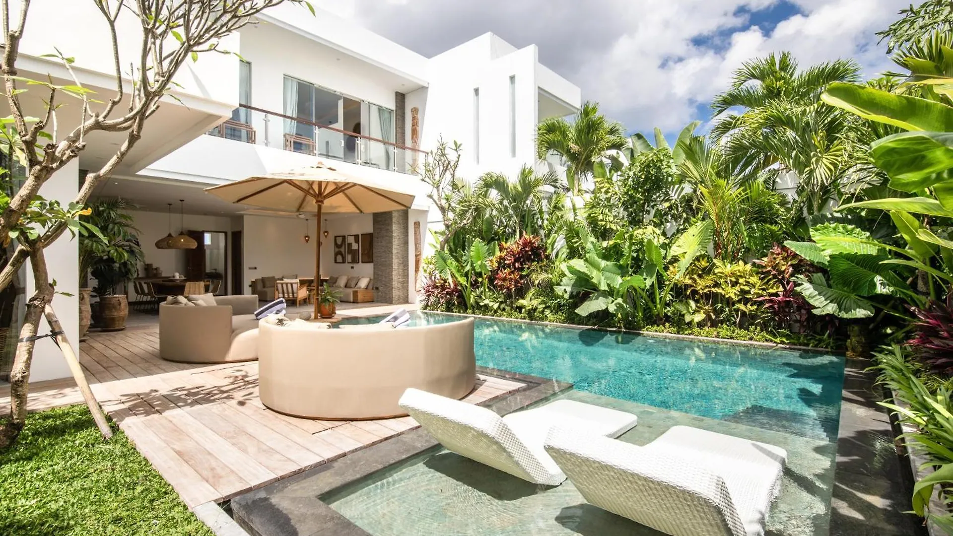 Coastal Elegance 4Br Villa, 400M To Finns, 坎古