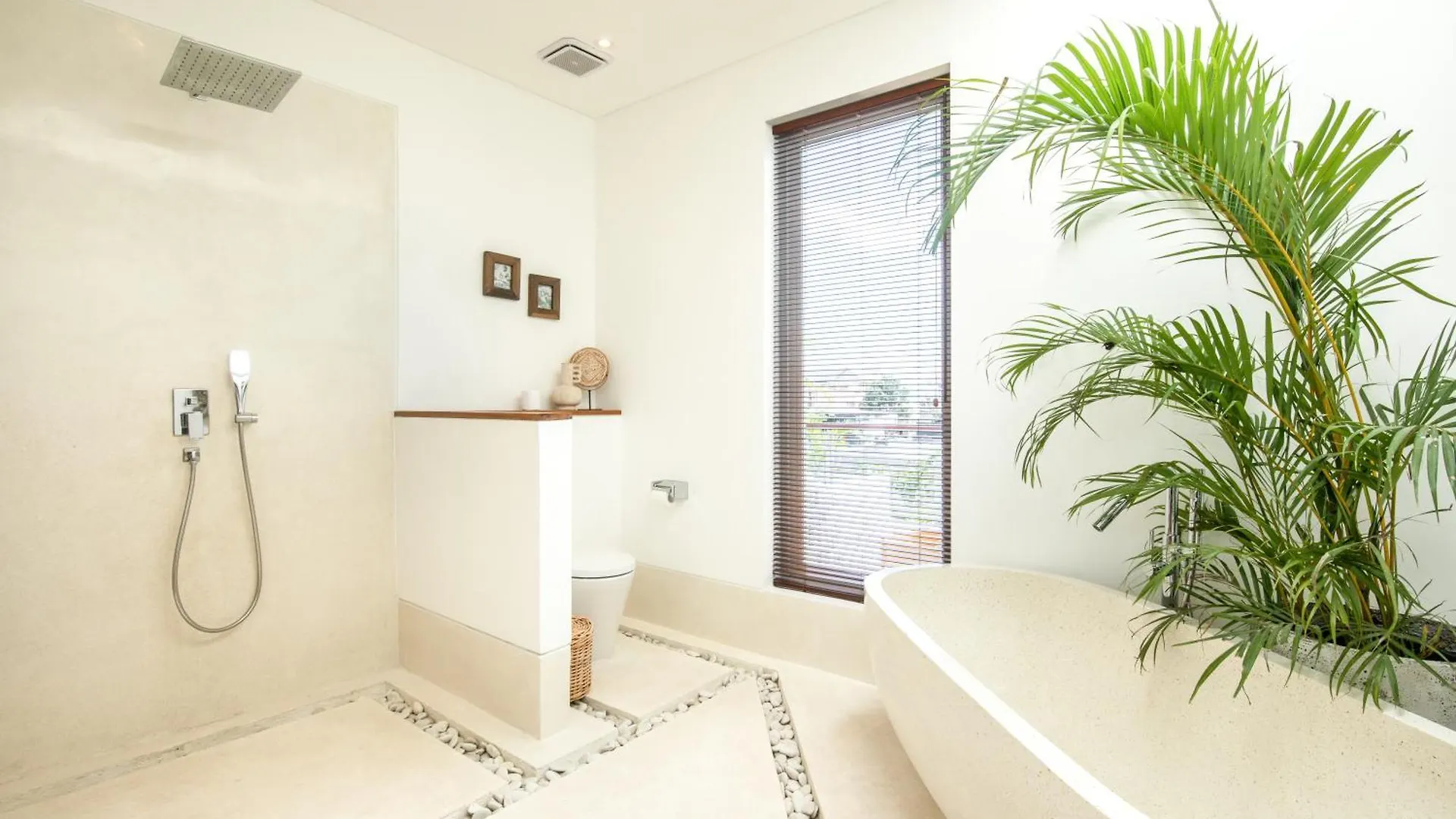 Coastal Elegance 4Br Villa, 400M To Finns, 坎古