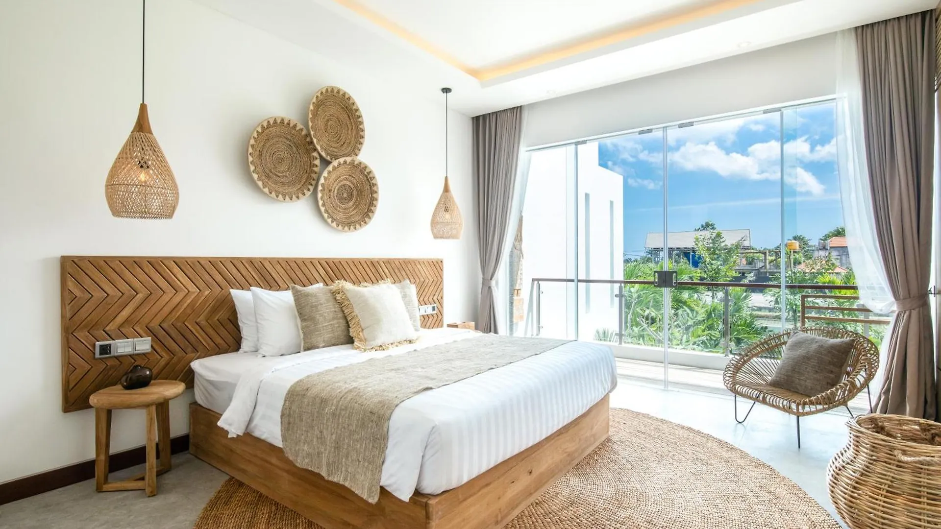 Coastal Elegance 4Br Villa, 400M To Finns, 坎古
